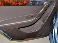 2012款 旅行版 2.0TSI 豪华型