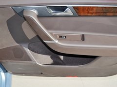 2012款 旅行版 2.0TSI 豪华型