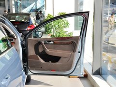 2012款 旅行版 2.0TSI 豪华型