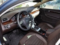 2012款 旅行版 2.0TSI 豪华型