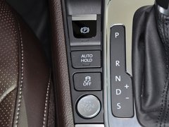 2012款 旅行版 2.0TSI 豪华型