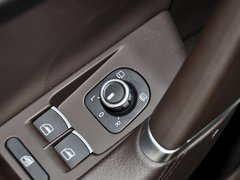 2012款 旅行版 2.0TSI 豪华型