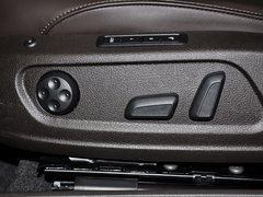 2012款 旅行版 2.0TSI 豪华型