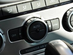 2012款 旅行版 2.0TSI 豪华型