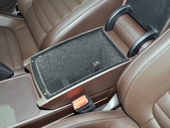 2012款 旅行版 2.0TSI 豪华型