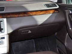 2012款 旅行版 2.0TSI 豪华型