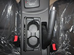 2012款 两厢 1.6 自动 精英型