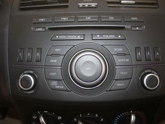 2012款 两厢 1.6 自动 精英型
