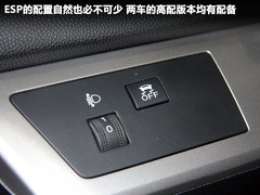 2012款 两厢 2.0 自动 豪华型