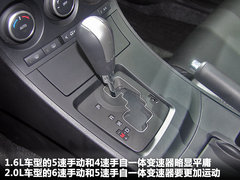 2012款 两厢 2.0 自动 豪华型