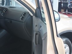 2012款 1.4TSI 手动 两驱都会版 5座