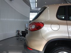 2012款 1.4TSI 手动 两驱都会版 5座