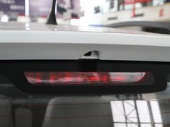 2010款 1.5L 手动 豪华型