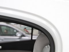 2010款 1.5L 手动 豪华型