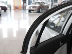 2010款 1.5L 手动 豪华型