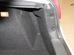 2010款 1.5L 手动 豪华型
