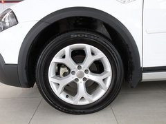 2010款 1.5L 手动 豪华型