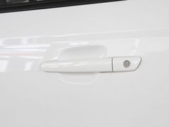 2010款 1.5L 手动 豪华型