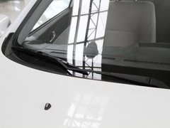 2010款 1.5L 手动 豪华型