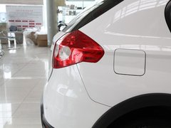 2010款 1.5L 手动 豪华型