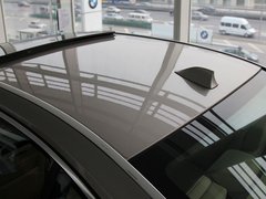 2011款 730Li 3.0L 典雅型