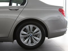 2011款 730Li 3.0L 典雅型