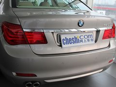 2011款 730Li 3.0L 典雅型