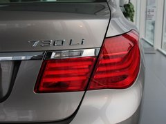 2011款 730Li 3.0L 典雅型