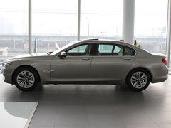 2011款 730Li 3.0L 典雅型