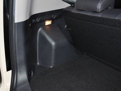 2012款 1.6L 自动 Premium