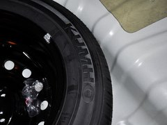 2012款 1.6L 自动 Premium