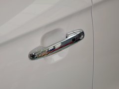 2012款 1.6L 自动 Premium