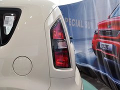 2012款 1.6L 自动 Premium