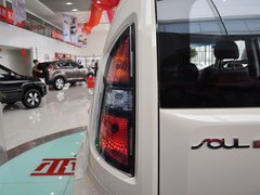 2012款 1.6L 自动 Premium