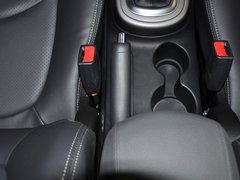 2012款 1.6L 自动 Premium