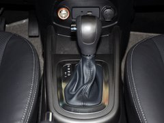 2012款 1.6L 自动 Premium