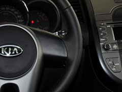 2012款 1.6L 自动 Premium