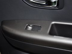 2012款 1.6L 自动 Premium