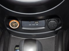 2012款 1.6L 自动 Premium