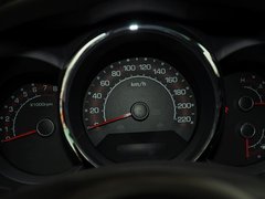 2012款 1.6L 自动 Premium