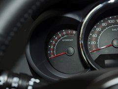 2012款 1.6L 自动 Premium