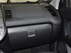 2012款 1.6L 自动 Premium