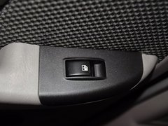 2010款 2.0T 手动 柴油实用版