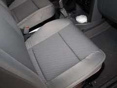 2011款 宜商 1.5 标准版 7座