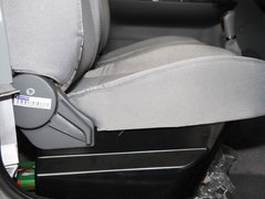 2011款 宜商 1.5 标准版 7座