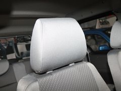 2011款 宜商 1.5 标准版 7座