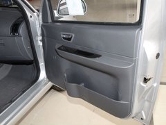 2011款 宜商 1.5 标准版 7座