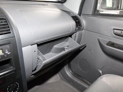 2011款 宜商 1.5 标准版 7座