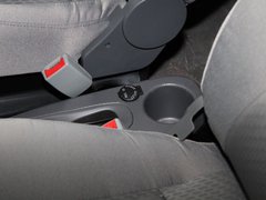 2011款 宜商 1.5 标准版 7座