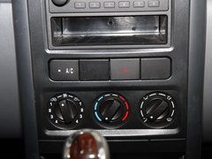 2011款 宜商 1.5 标准版 7座